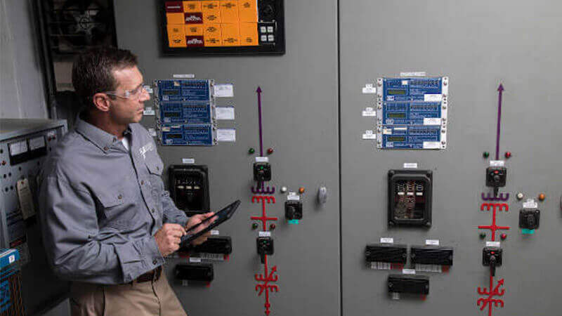 How to extend switchgear life and improve system reliability Image